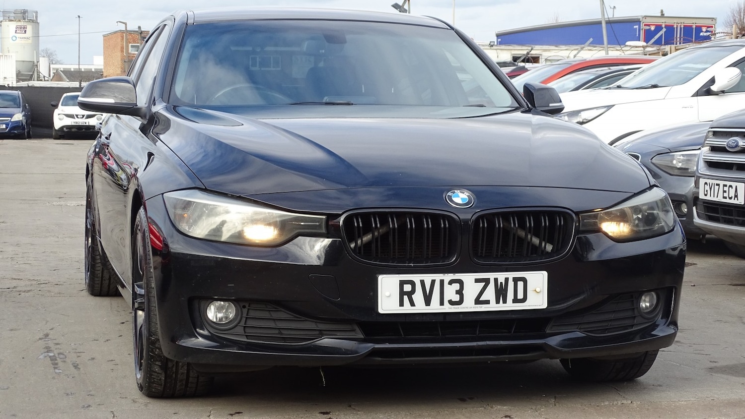 Used BMW 3 Series 2013 for sale - 78031579: Photo 2