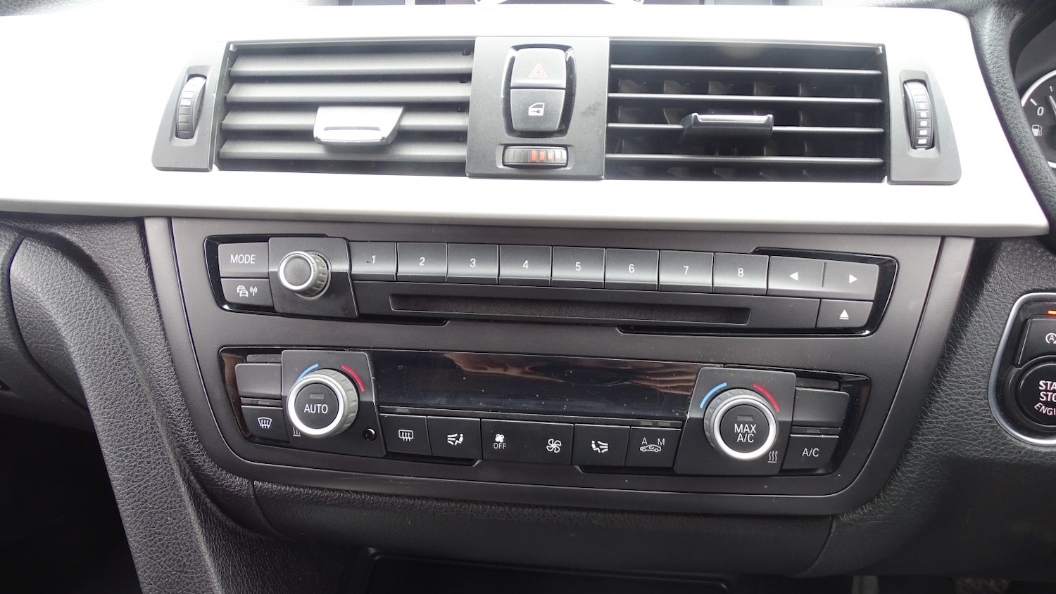 Used BMW 3 Series 2013 for sale - 78031579: Photo 46