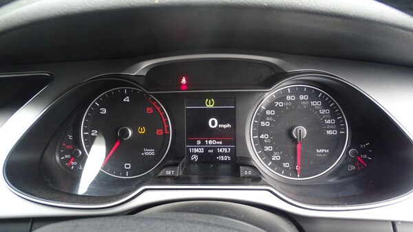 Used Audi A4 2015 for sale - 75039090: Photo 40