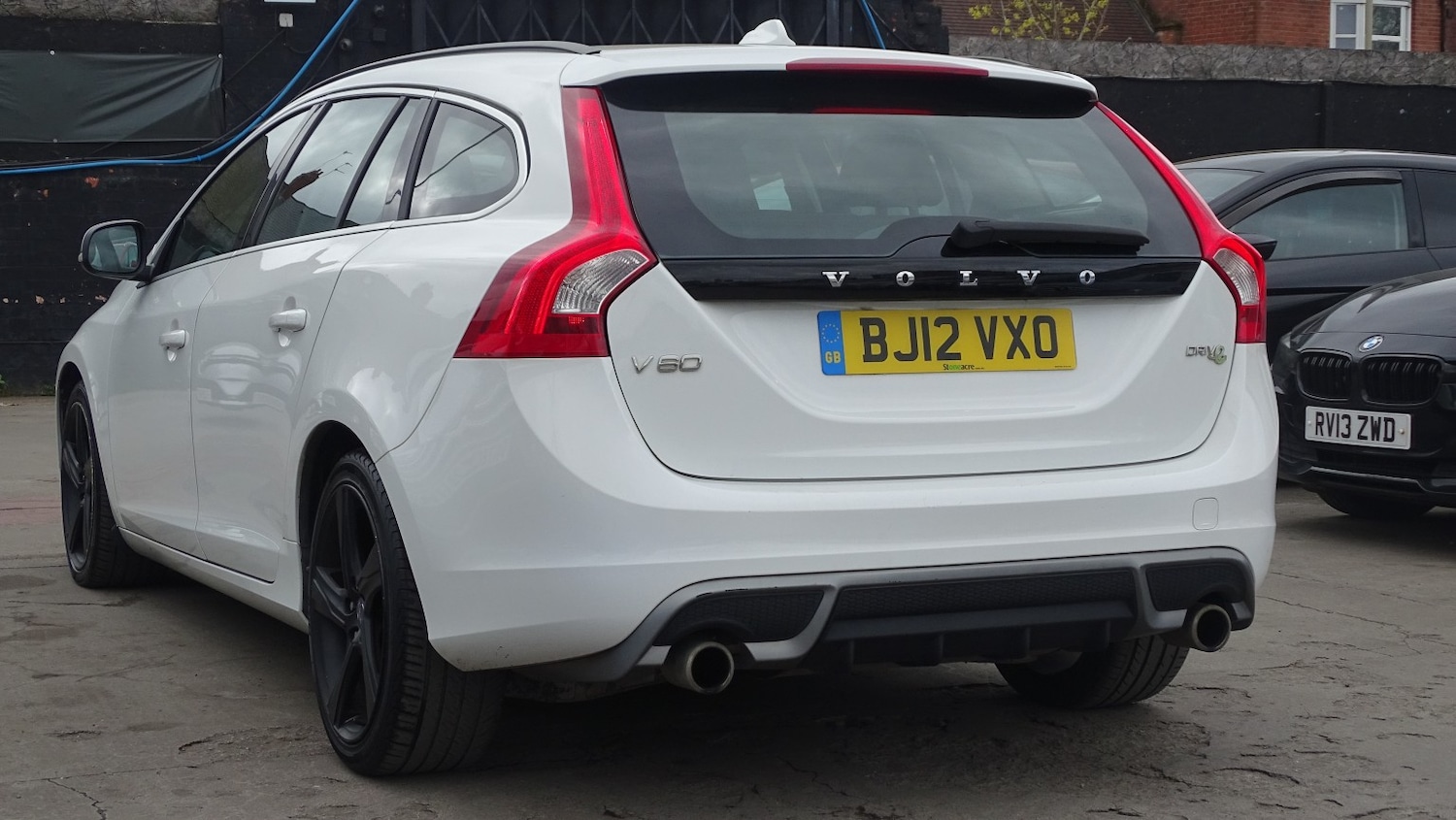 Used Volvo V60 2012 for sale - 78141087: Photo 11