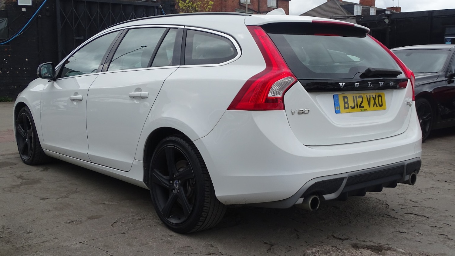 Used Volvo V60 2012 for sale - 78141087: Photo 12