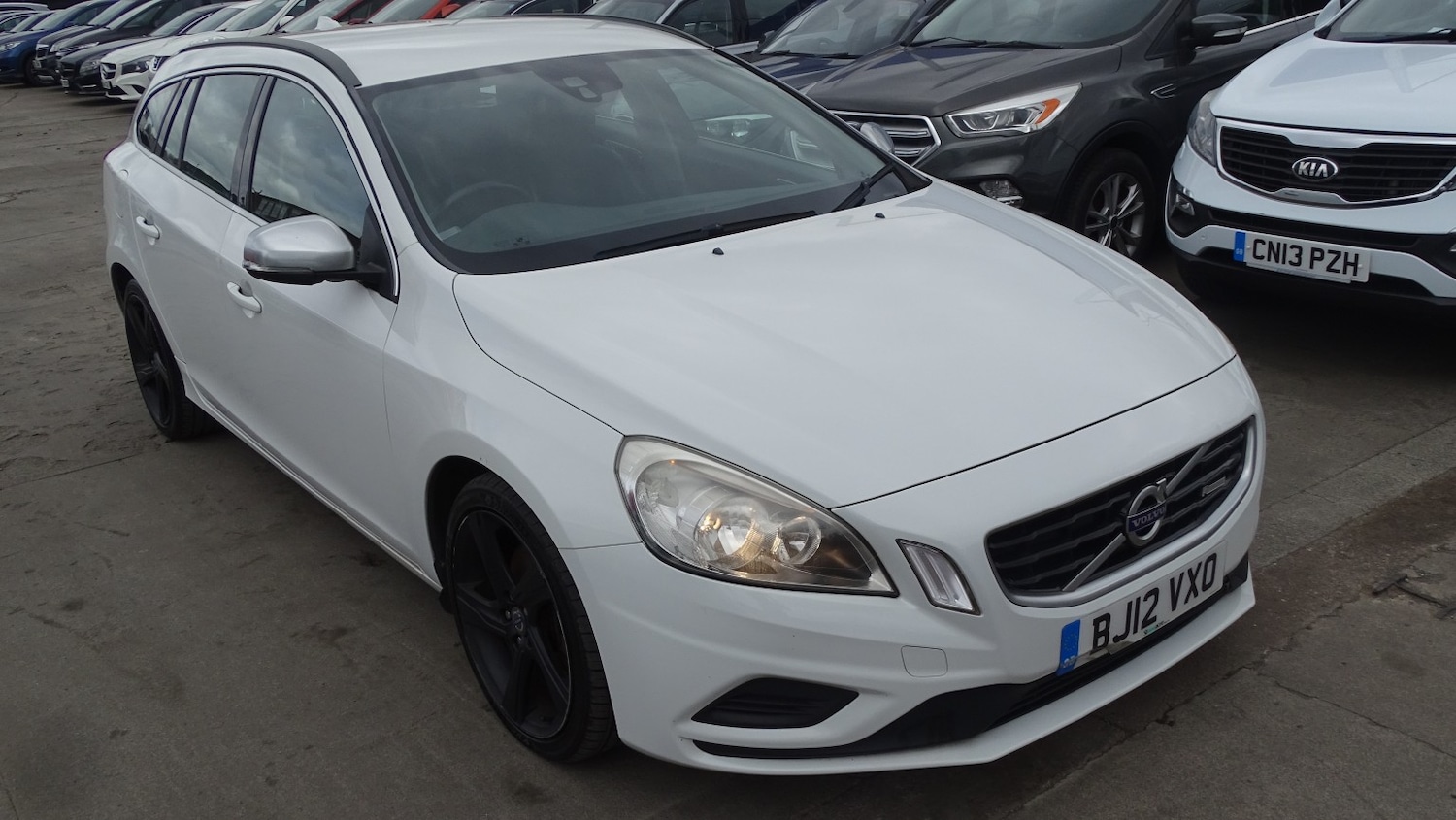 Used Volvo V60 2012 for sale - 78141087: Photo 19