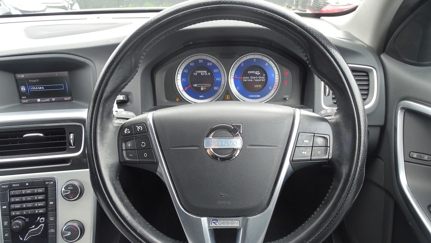 Used Volvo V60 2012 for sale - 78141087: Photo 38