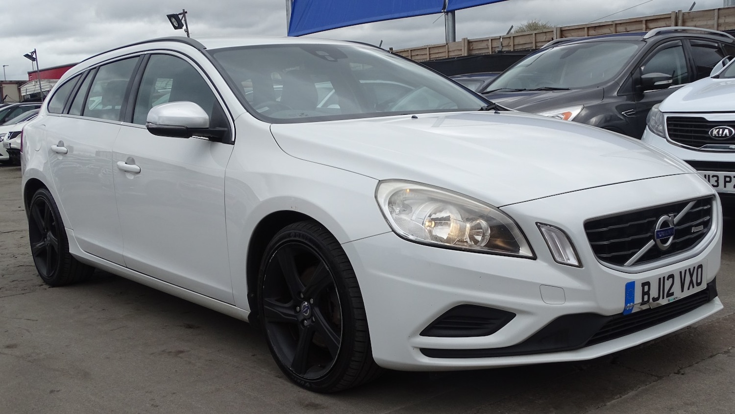 Used Volvo V60 2012 for sale - 78141087: Photo 5