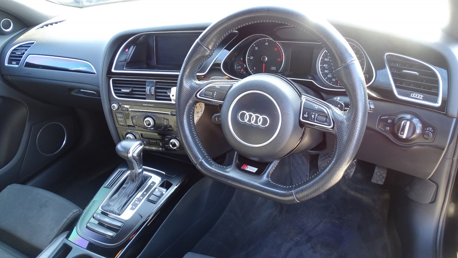 Used Audi A4 2013 for sale - 77749788: Photo 20