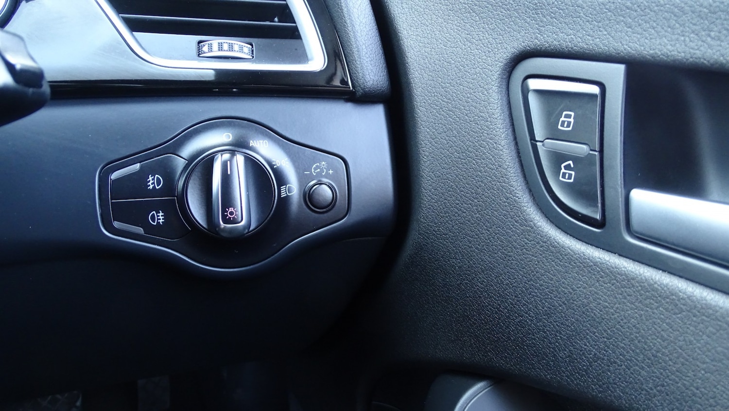 Used Audi A4 2013 for sale - 77749788: Photo 37