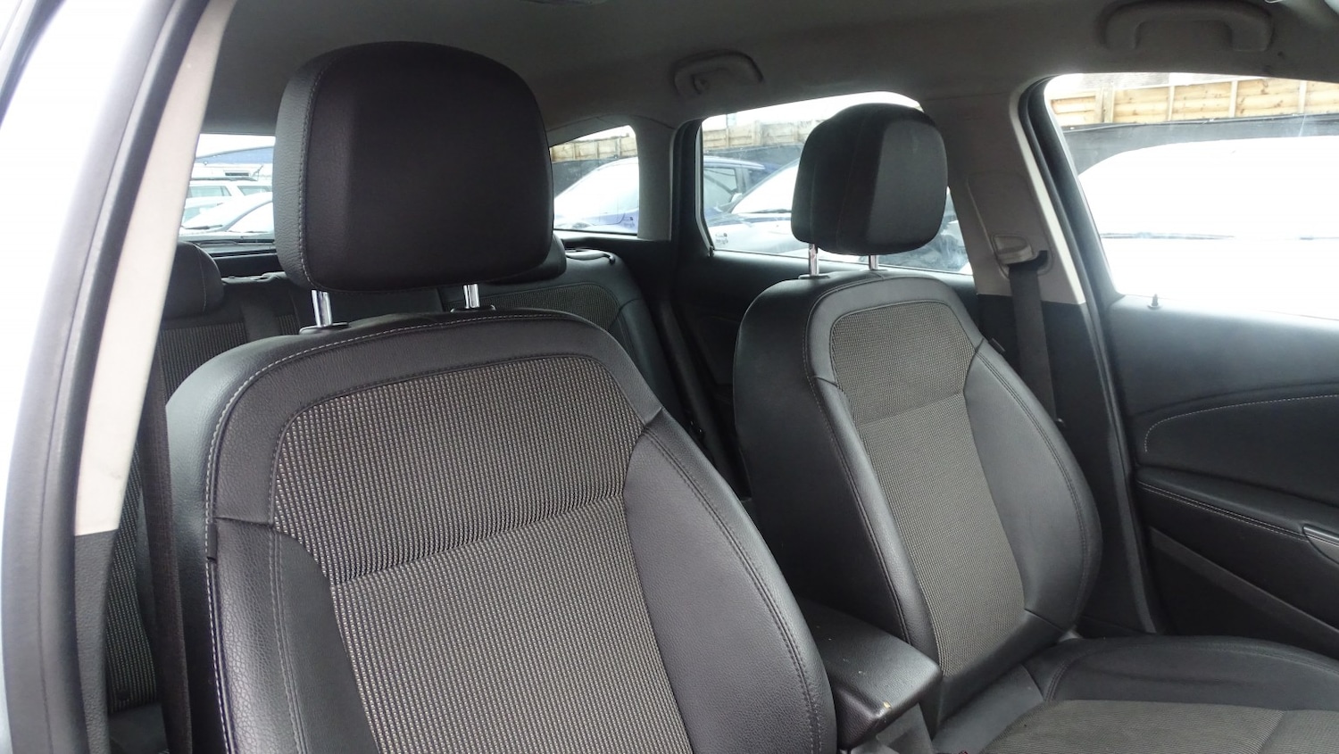 Used Vauxhall Astra 2013 for sale - 76547836: Photo 19