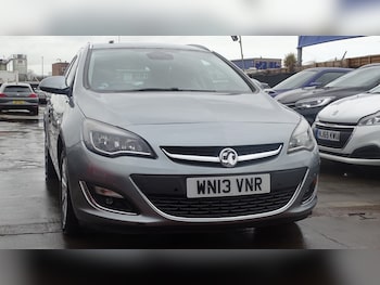 Used Vauxhall Astra 2013 for sale - 76547836: Photo