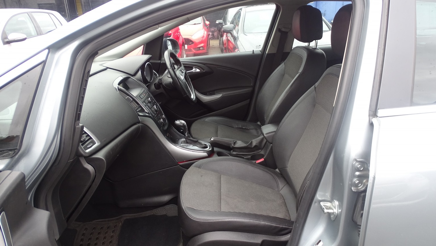 Used Vauxhall Astra 2013 for sale - 76547836: Photo 26