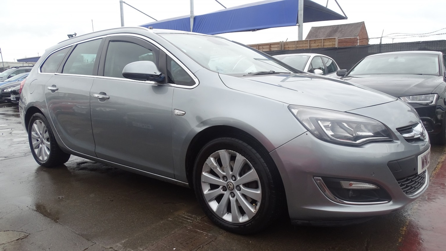Used Vauxhall Astra 2013 for sale - 76547836: Photo 3