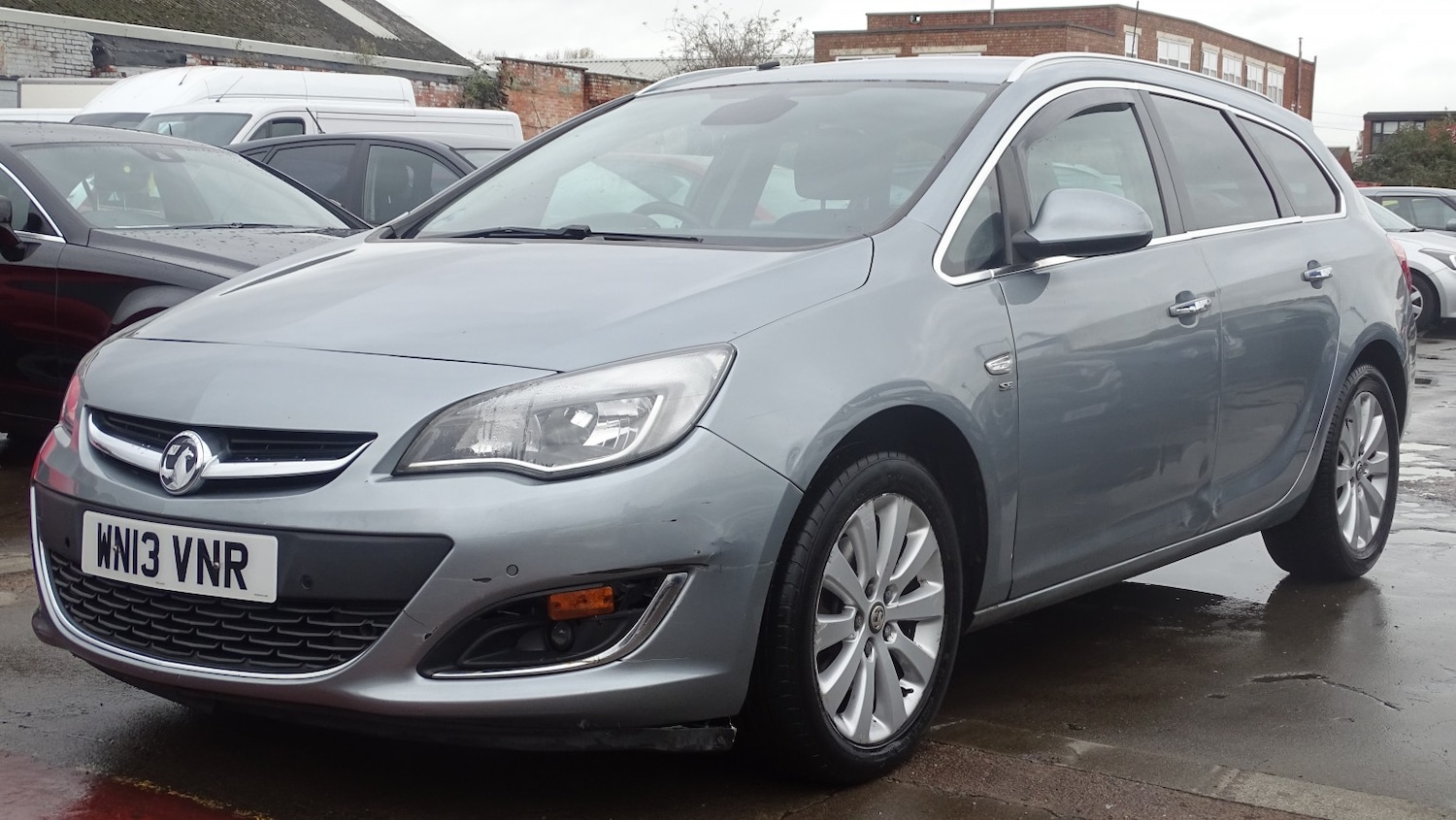Used Vauxhall Astra 2013 for sale - 76547836: Photo 7