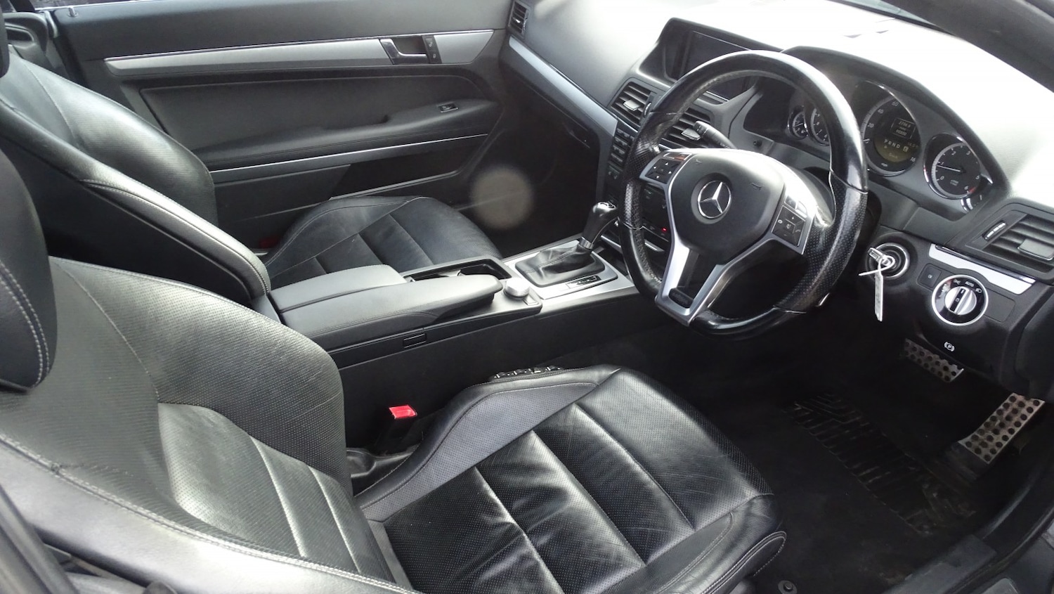 Used Mercedes-Benz E Class 2012 for sale - 77632486: Photo 16