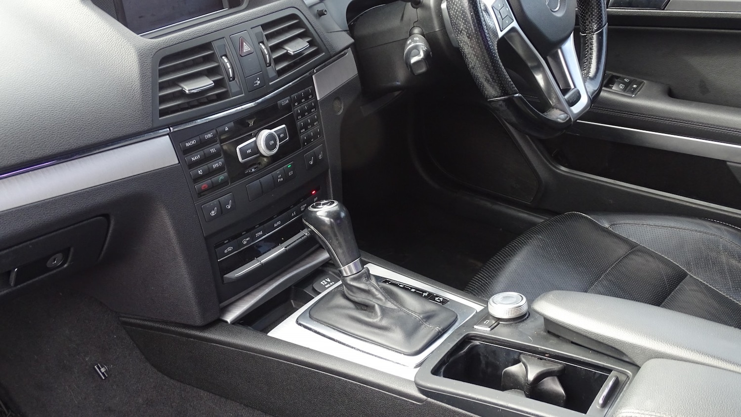 Used Mercedes-Benz E Class 2012 for sale - 77632486: Photo 22