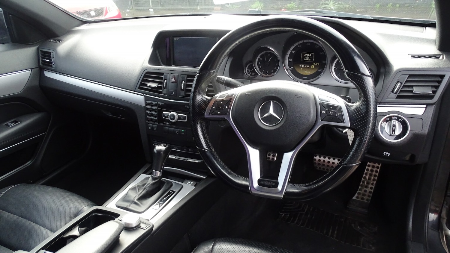 Used Mercedes-Benz E Class 2012 for sale - 77632486: Photo 23