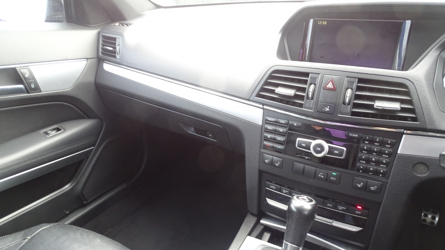 Used Mercedes-Benz E Class 2012 for sale - 77632486: Photo 36