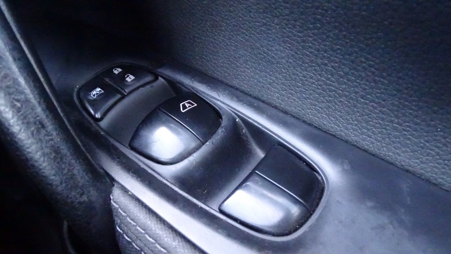 Used Nissan Qashqai 2014 for sale - 76656008: Photo 42