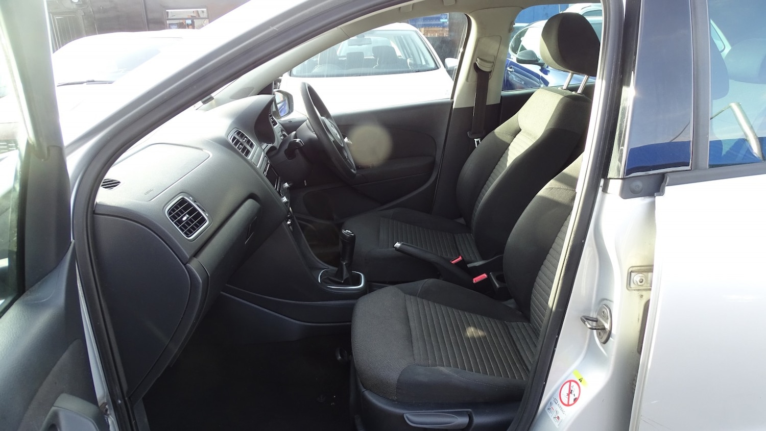 Used Volkswagen Polo 2012 for sale - 77668488: Photo 30