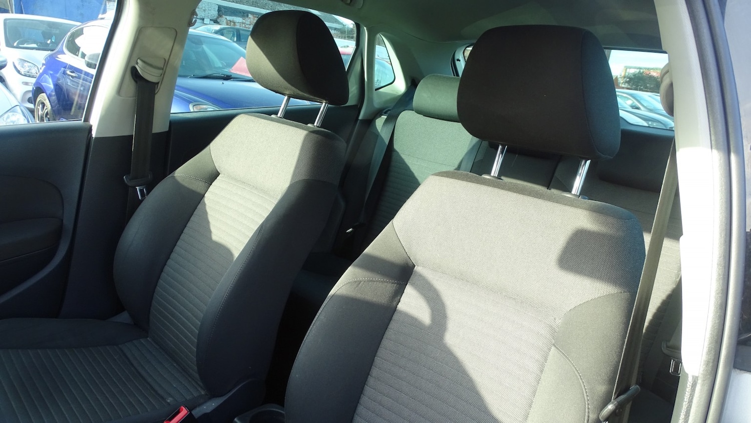 Used Volkswagen Polo 2012 for sale - 77668488: Photo 31