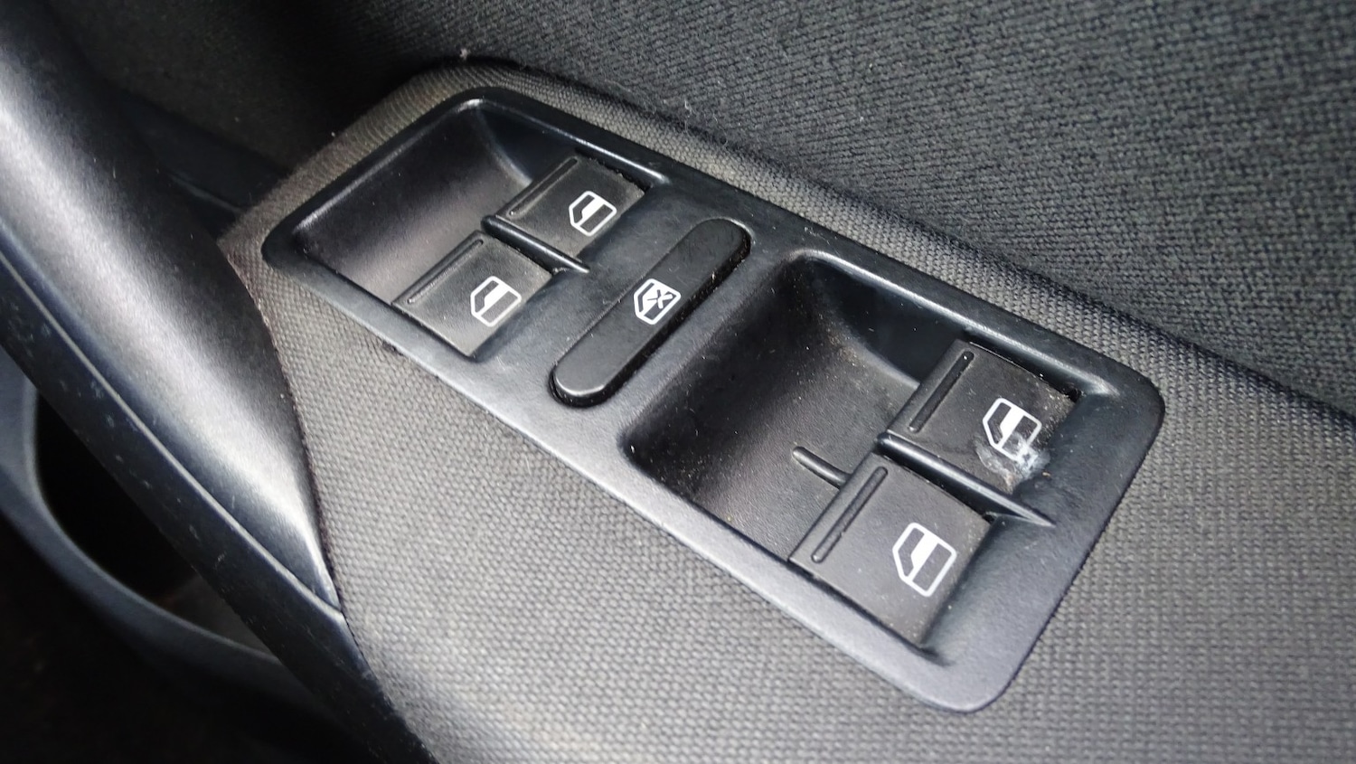 Used Volkswagen Polo 2012 for sale - 77668488: Photo 35