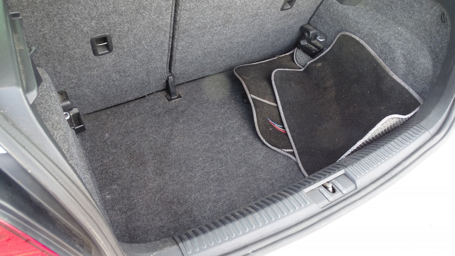 Used Volkswagen Polo 2012 for sale - 77668488: Photo 44