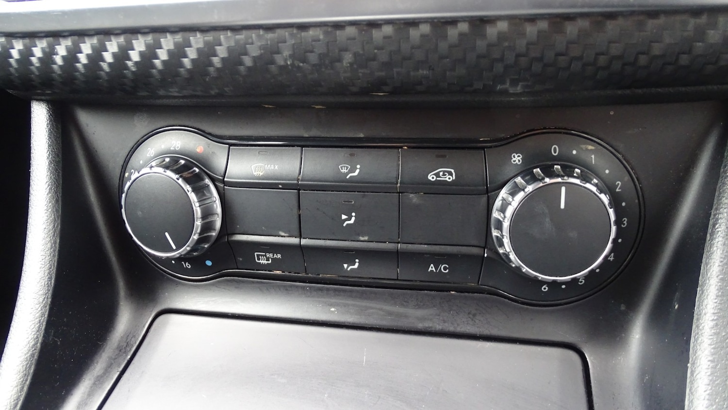 Used Mercedes-Benz A-Class 2013 for sale - 78182890: Photo 37