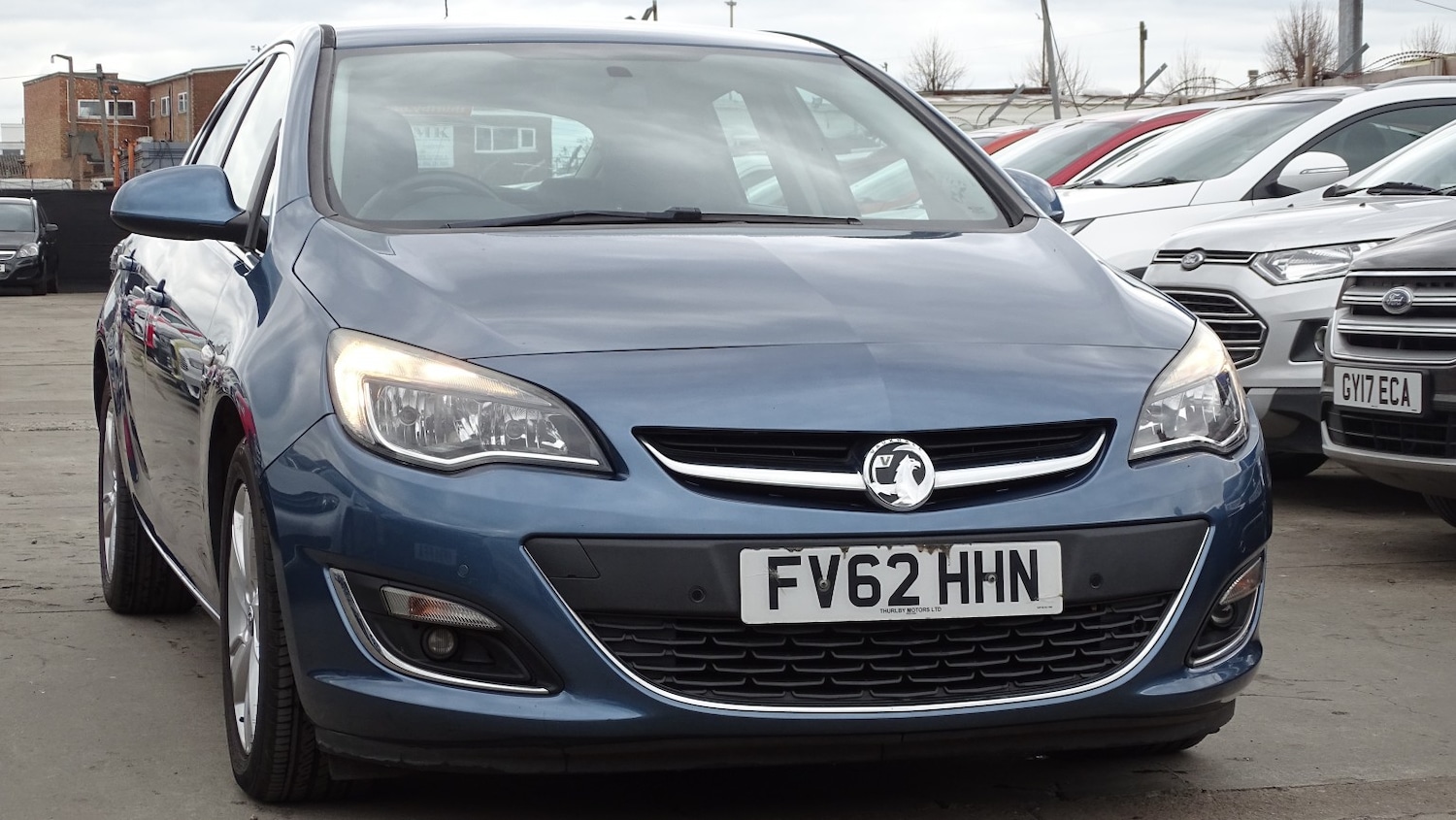 Used Vauxhall Astra 2012 for sale - 77822271: Photo 2