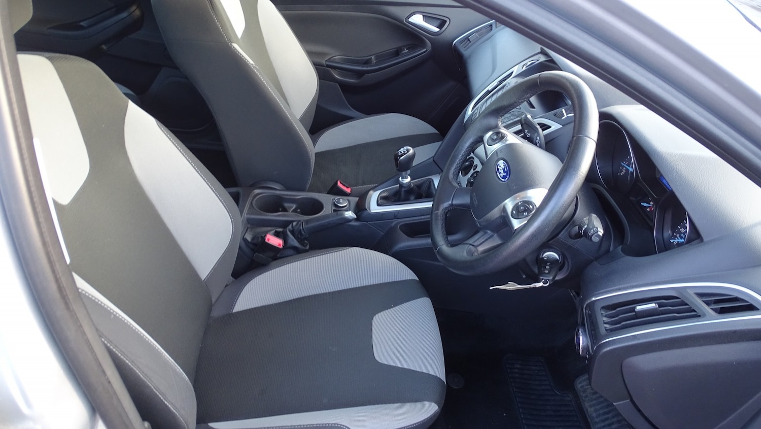 Used Ford Focus 2013 for sale - 76911041: Photo 23