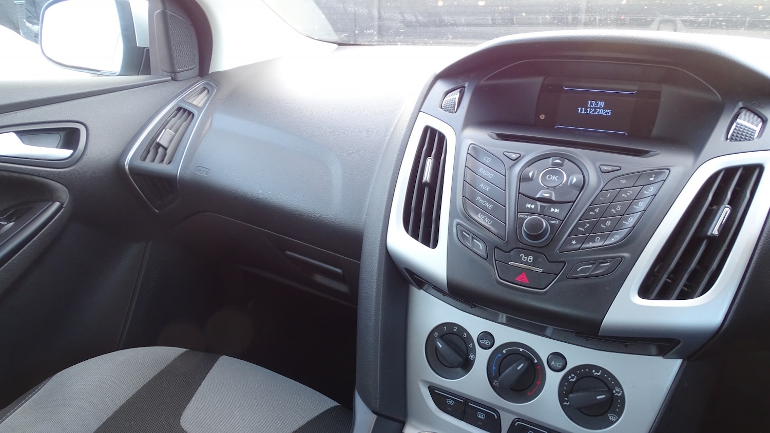 Used Ford Focus 2013 for sale - 76911041: Photo 32