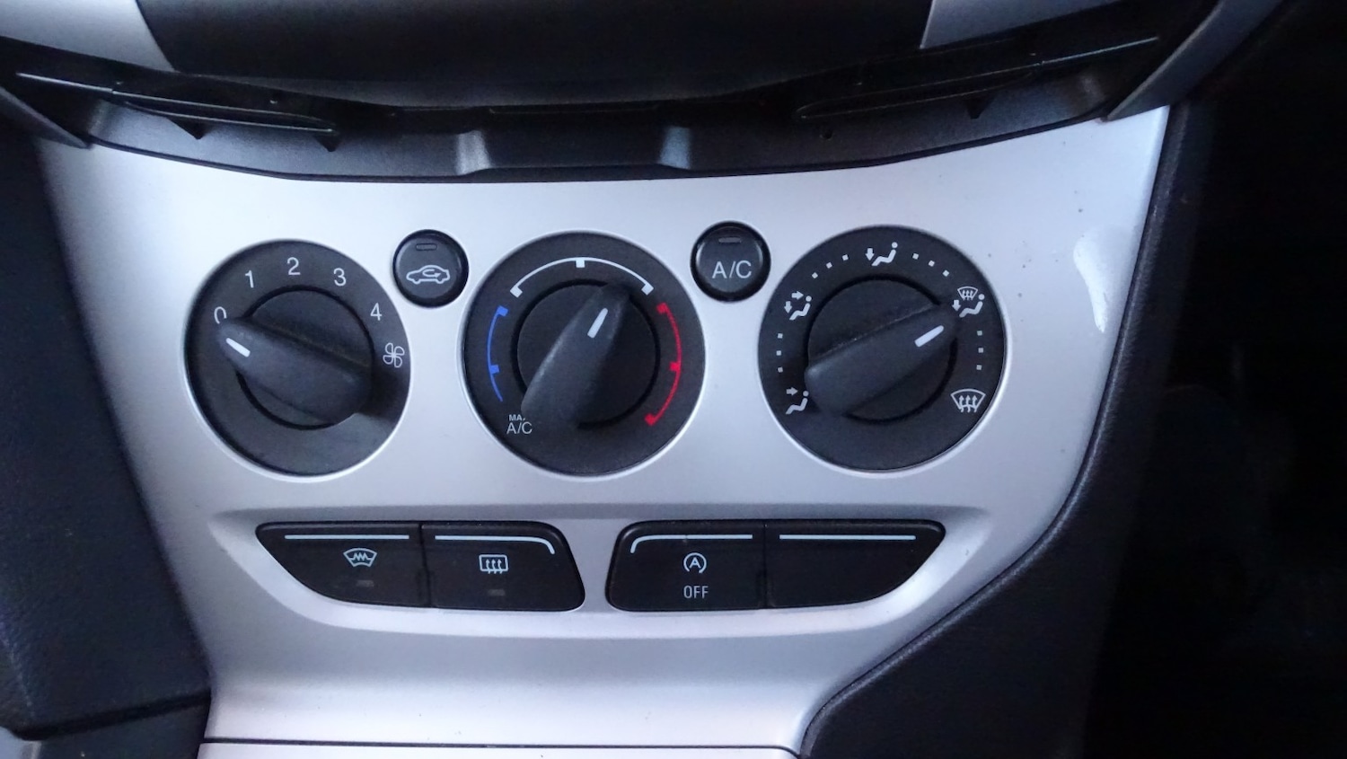 Used Ford Focus 2013 for sale - 76911041: Photo 33