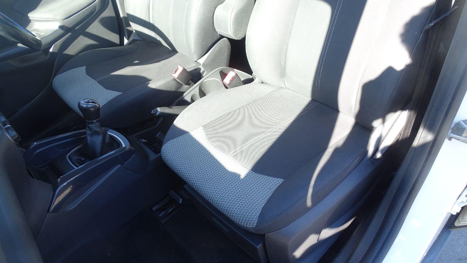 Used Ford Ecosport 2015 for sale - 76041076: Photo 29