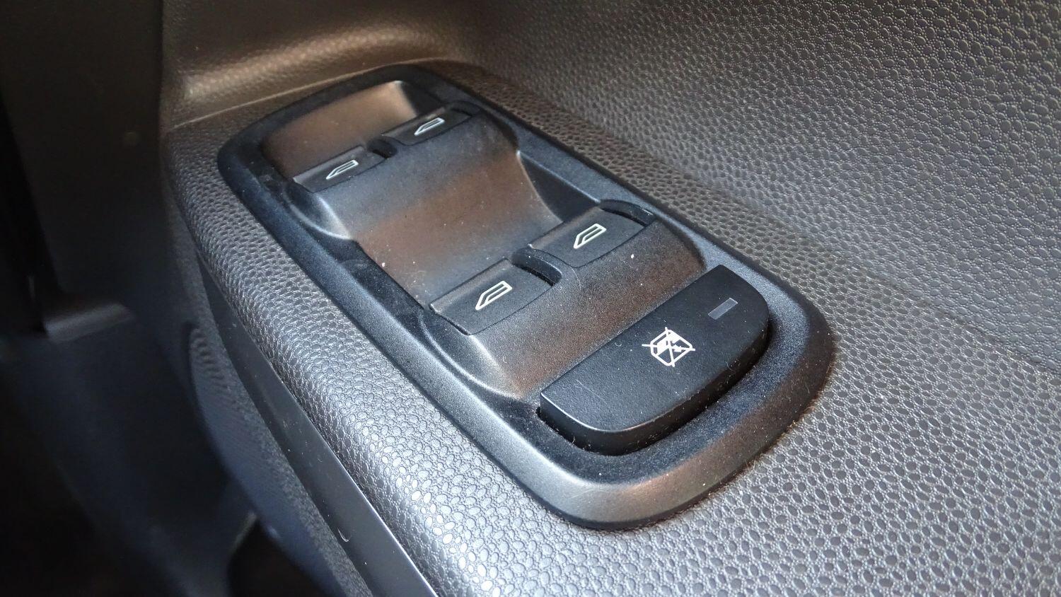 Used Ford Ecosport 2015 for sale - 76041076: Photo 34