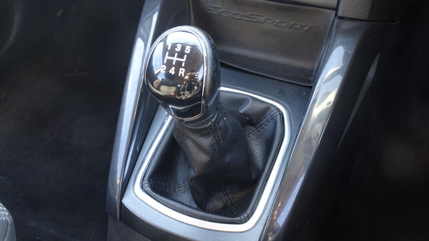 Used Ford Ecosport 2015 for sale - 76041076: Photo 37