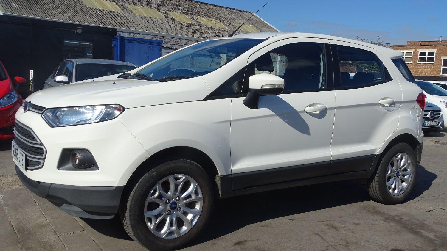 Used Ford Ecosport 2015 for sale - 76041076: Photo 8