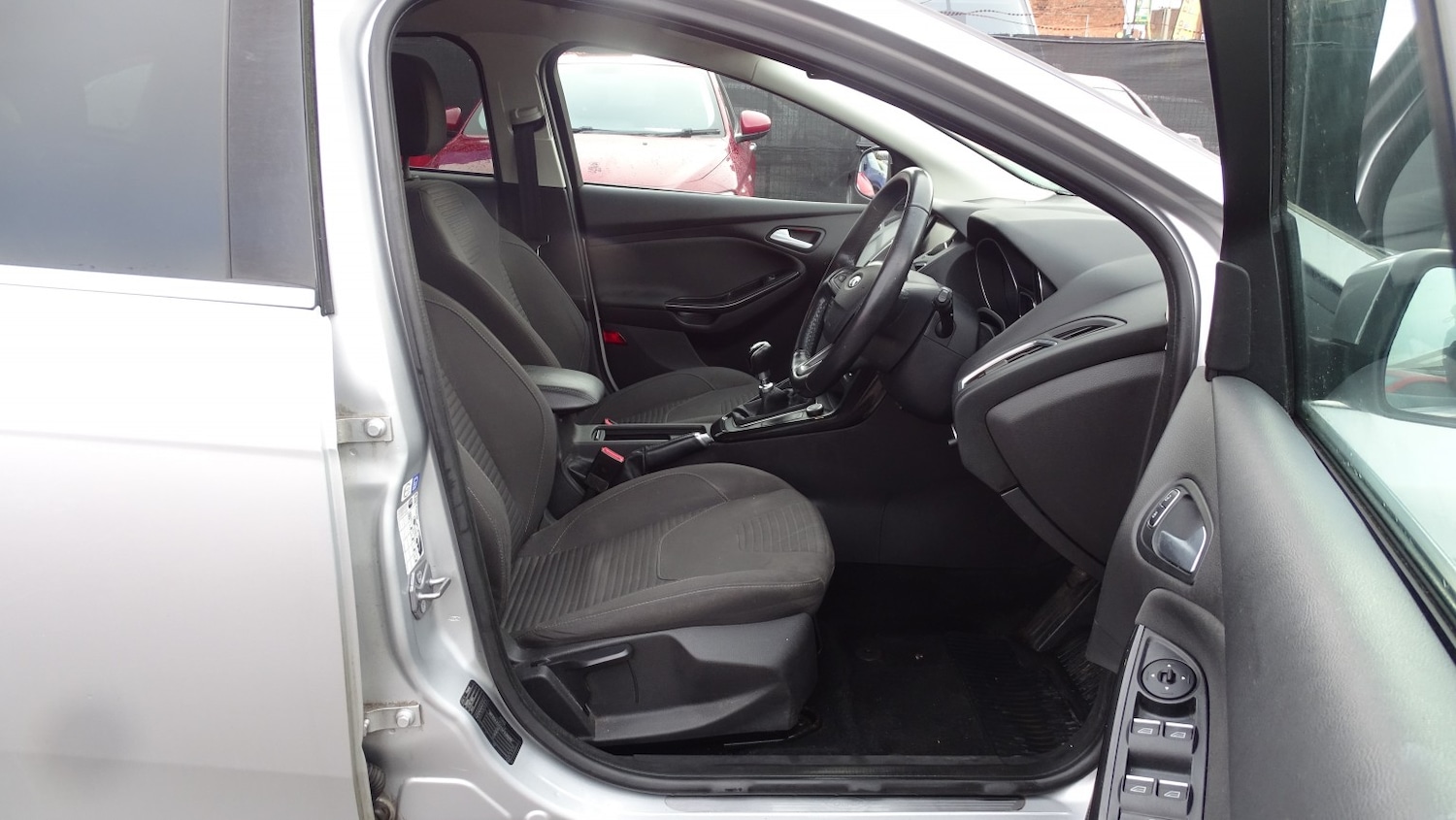 Used Ford Focus 2015 for sale - 77225143: Photo 18