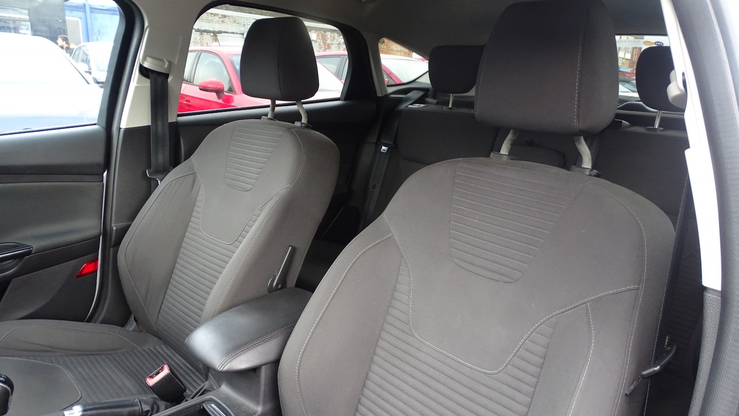 Used Ford Focus 2015 for sale - 77225143: Photo 31