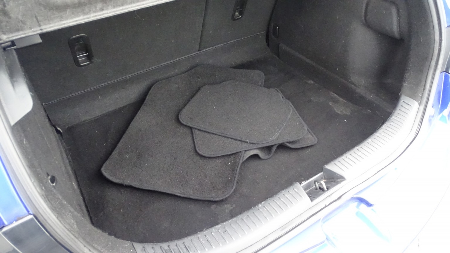 Used Mazda Mazda3 2008 for sale - 76407627: Photo 46