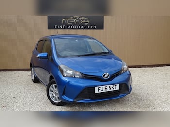 Used Toyota Yaris 2016 for sale - 79668418: Photo