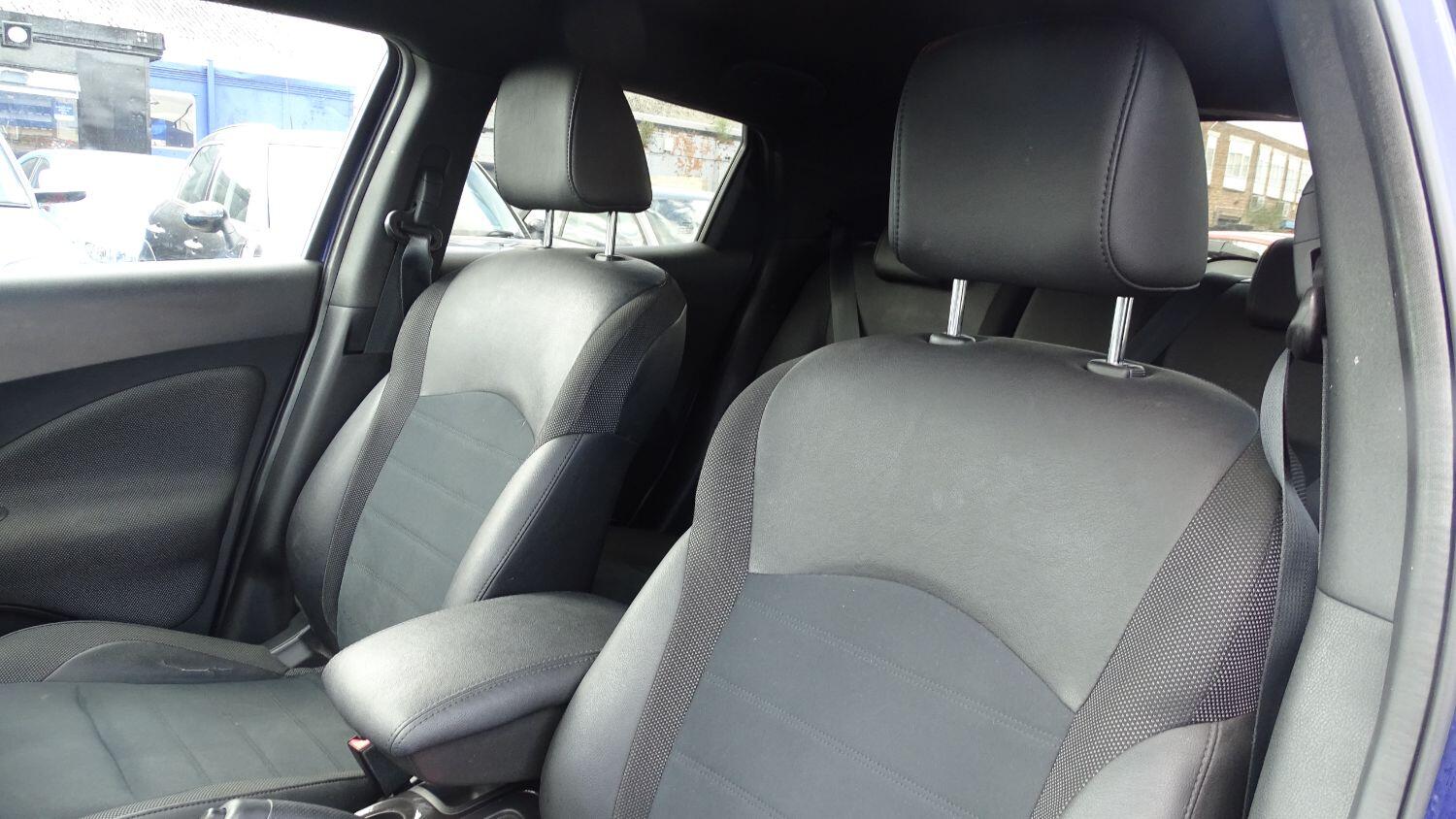 Used Nissan Juke 2017 for sale - 76794674: Photo 34