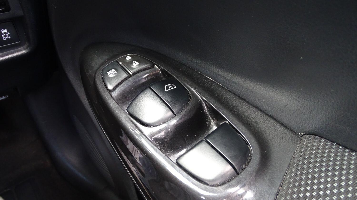 Used Nissan Juke 2017 for sale - 76794674: Photo 44