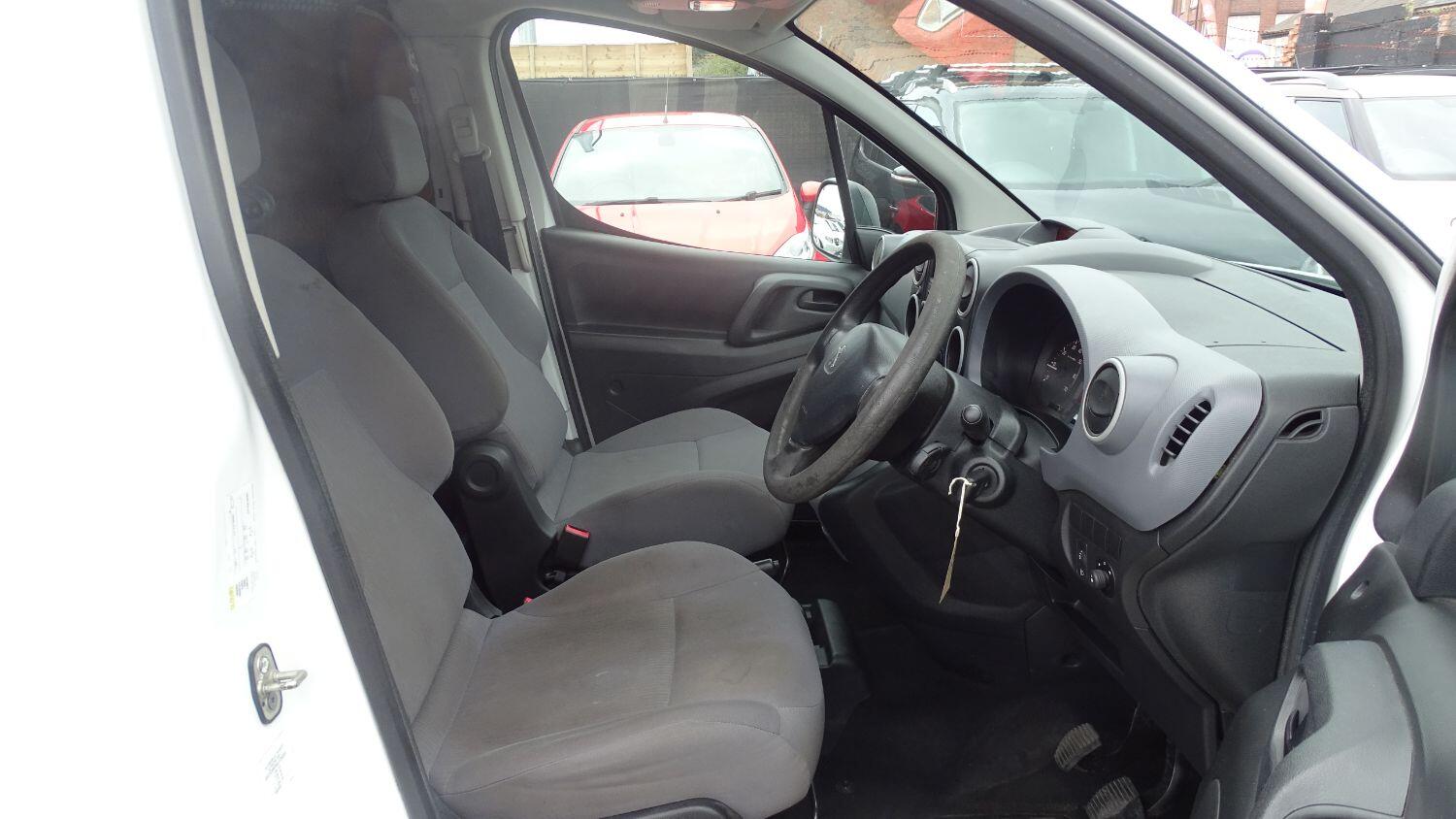 Used Peugeot Partner 2014 for sale - 76794672: Photo 18