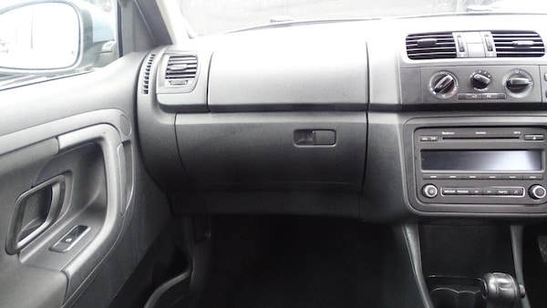 Used Skoda Fabia 2010 for sale - 75124361: Photo 33