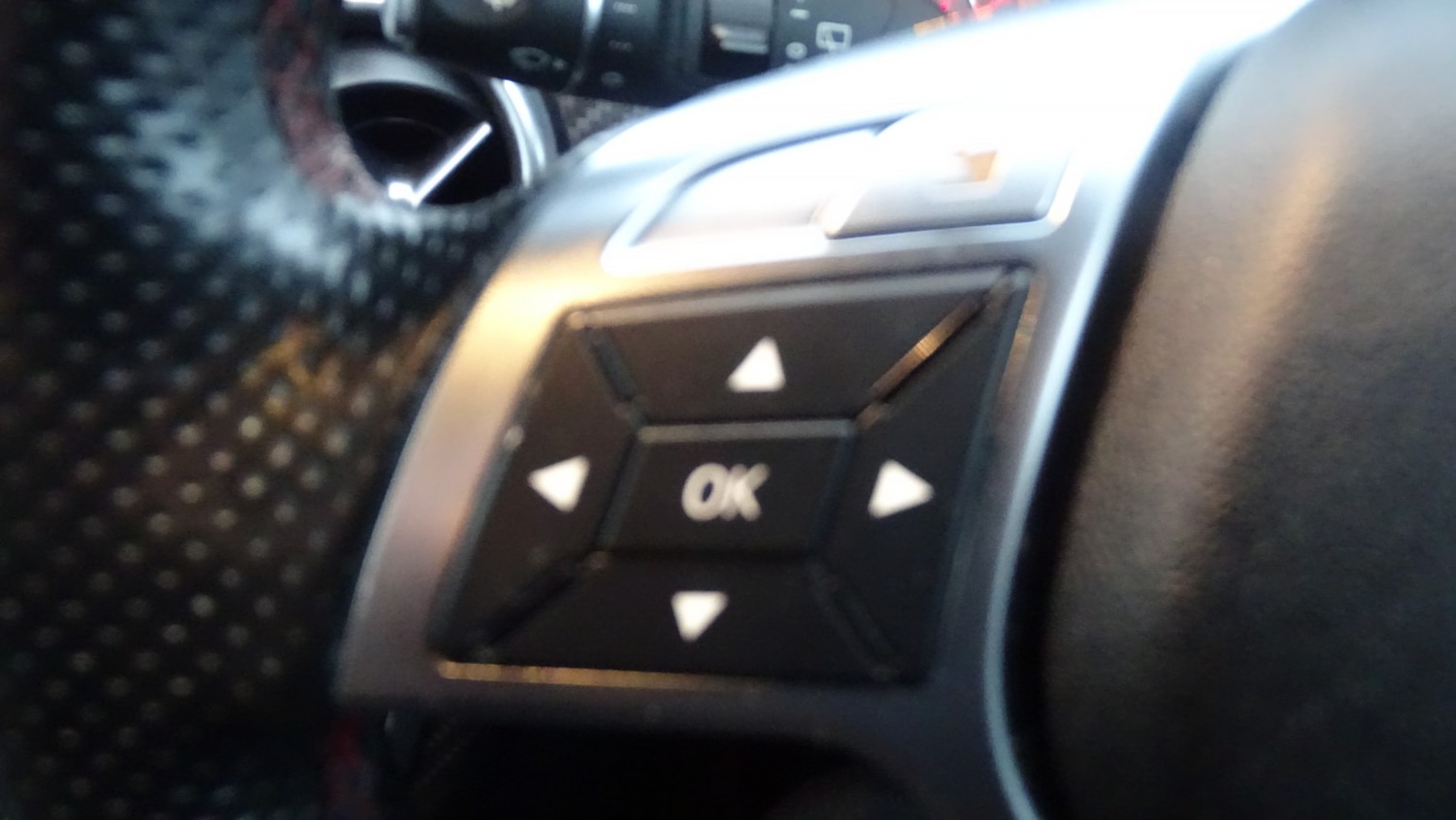 Used Mercedes-Benz A-Class 2014 for sale - 77038902: Photo 38