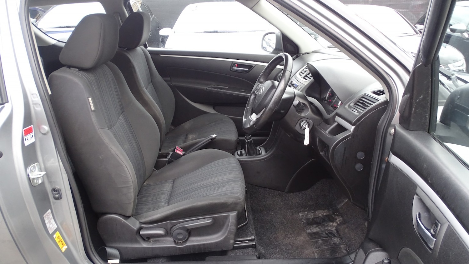 Used Suzuki Swift 2014 for sale - 76455367: Photo 18