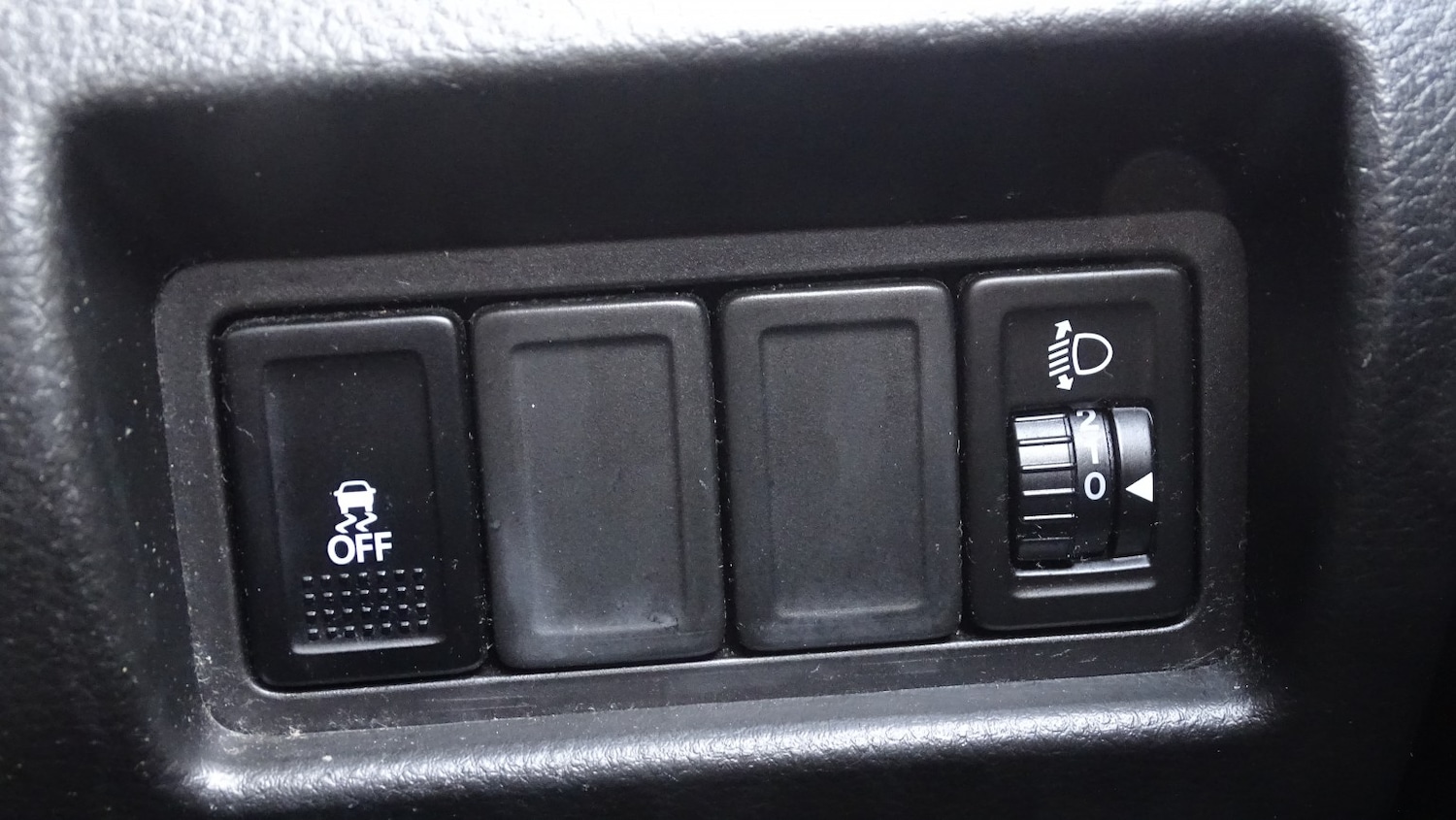 Used Suzuki Swift 2014 for sale - 76455367: Photo 32