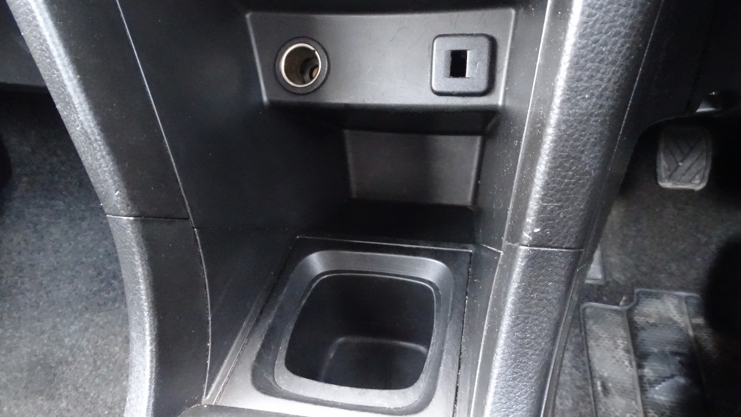 Used Suzuki Swift 2014 for sale - 76455367: Photo 35