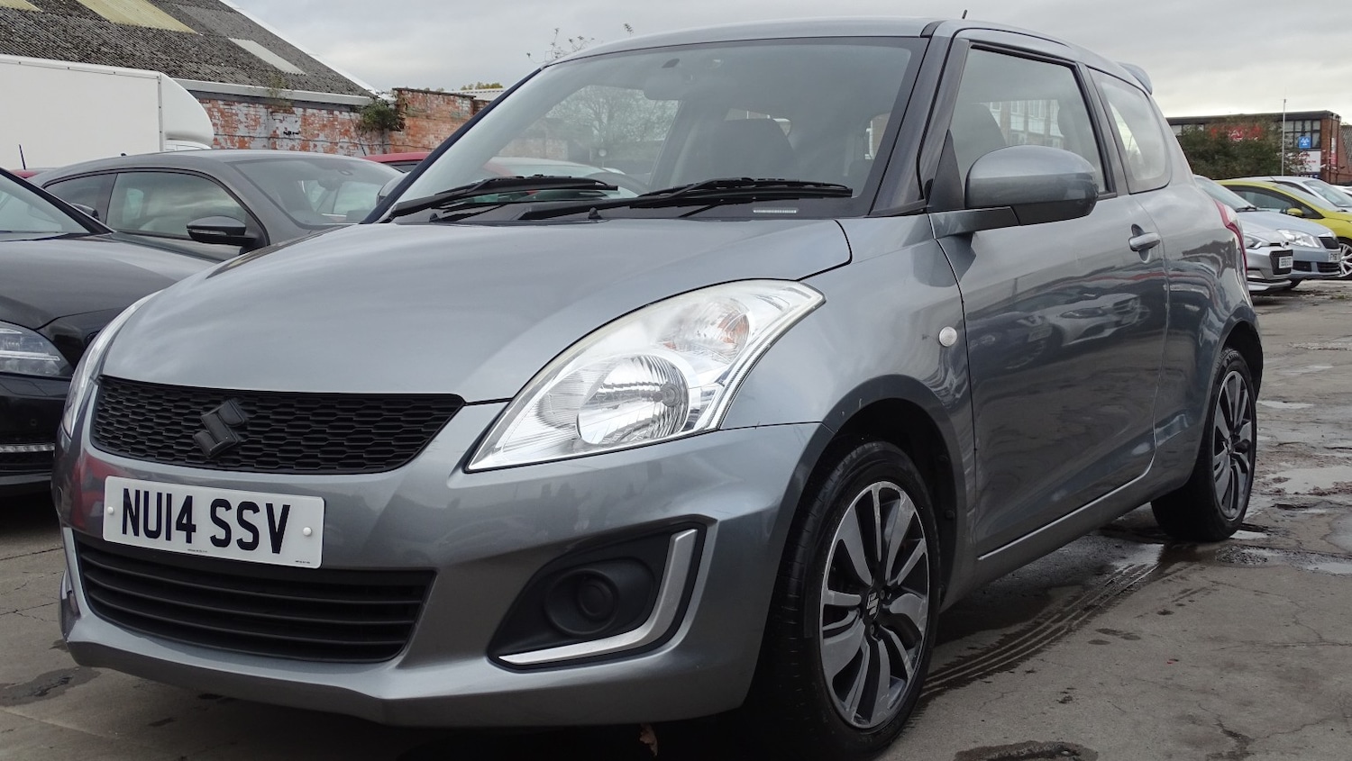 Used Suzuki Swift 2014 for sale - 76455367: Photo 7