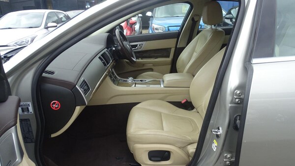 Used Jaguar XF 2013 for sale - 75621161: Photo 29