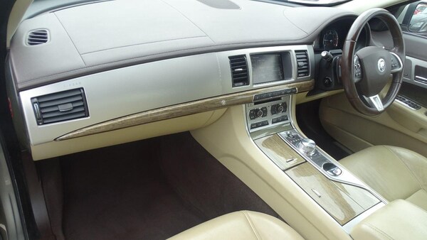 Used Jaguar XF 2013 for sale - 75621161: Photo 32