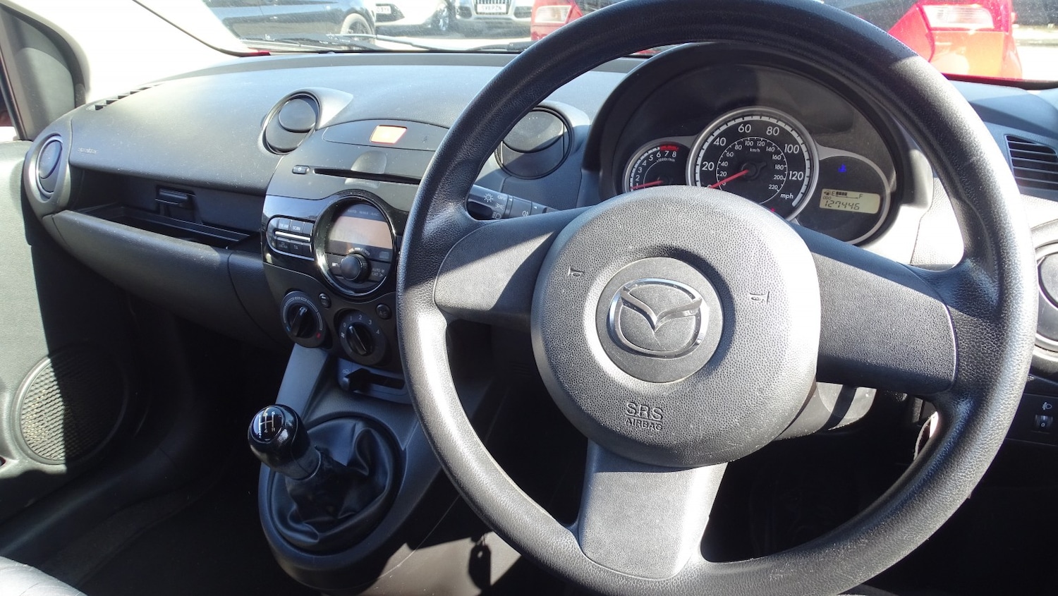 Used Mazda Mazda2 2013 for sale - 77938038: Photo 17