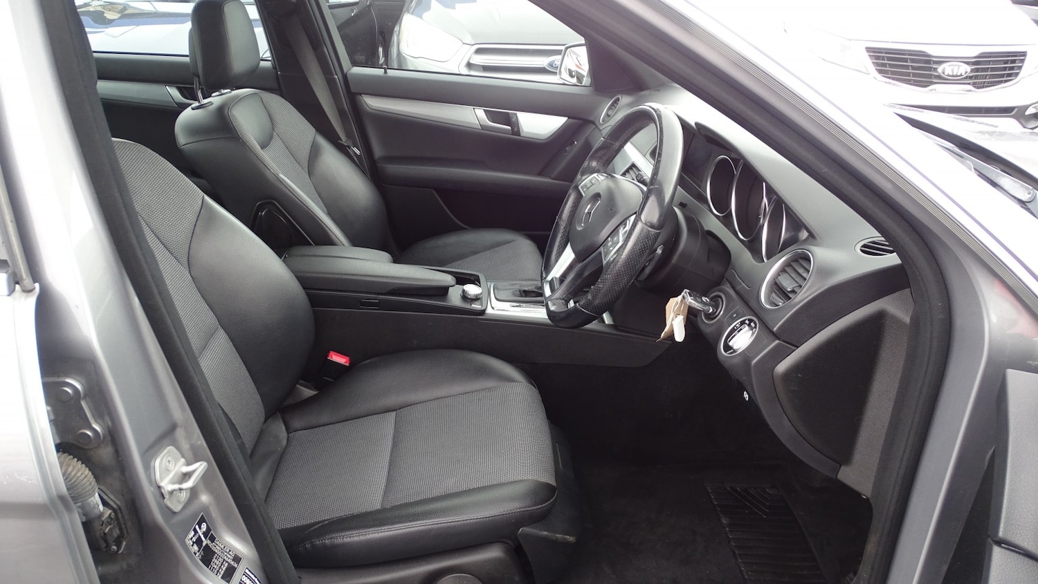 Used Mercedes-Benz C Class 2011 for sale - 78018413: Photo 18